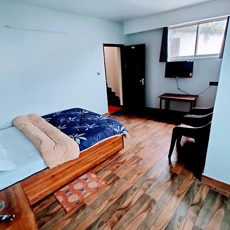 Hotel Pitstop Darjeeling - Excellent Service Recommended & Couple Friendly Екстер'єр фото