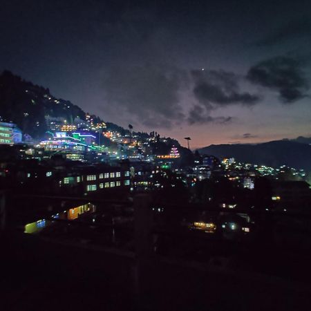 Hotel Pitstop Darjeeling - Excellent Service Recommended & Couple Friendly Екстер'єр фото